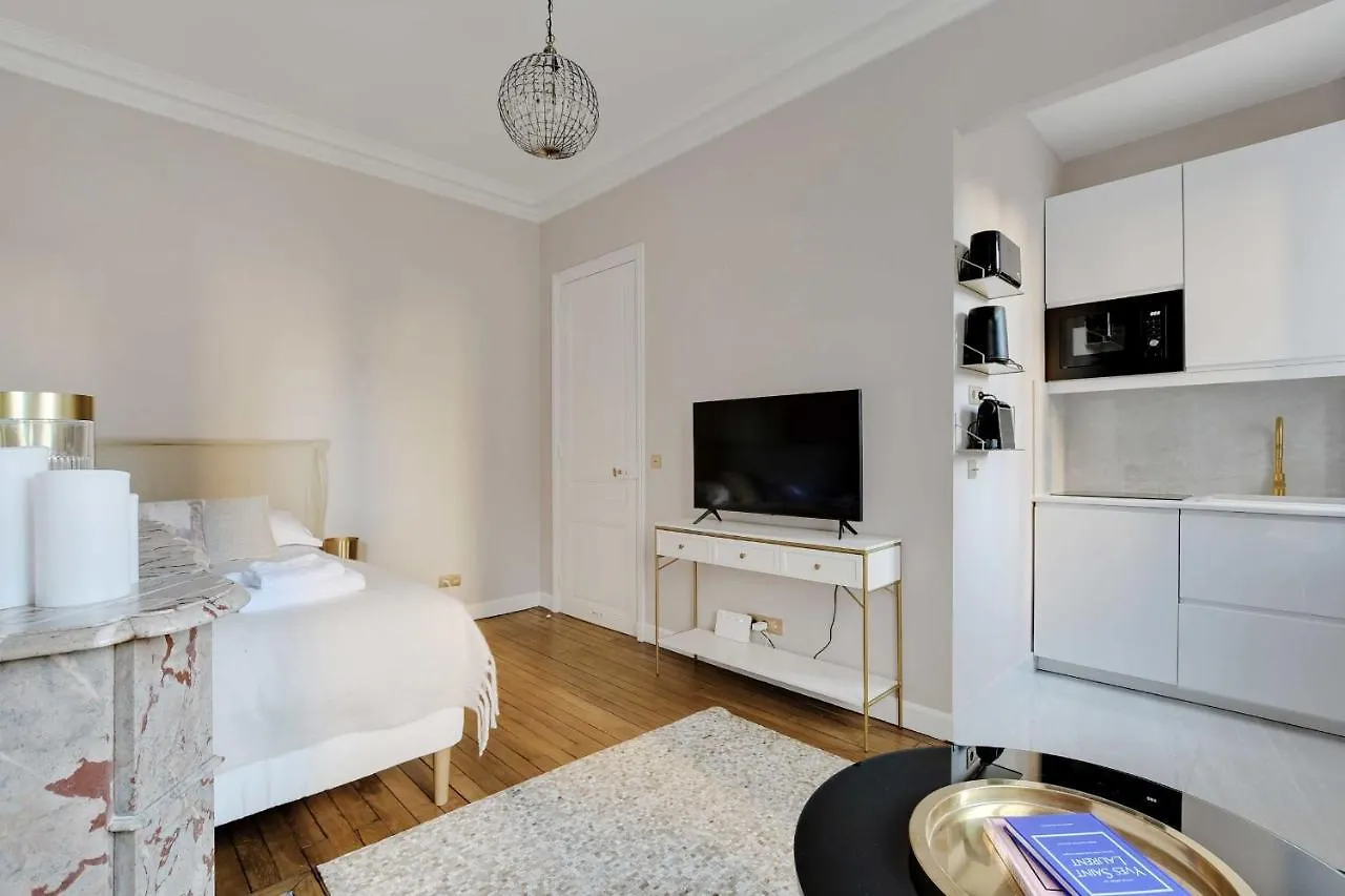 Charming Studio - 2P- Parc Monceau Apartment Paris