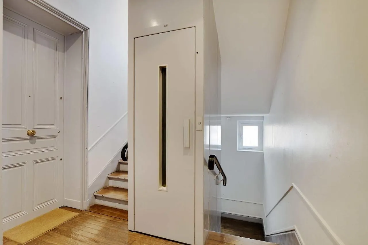 Charming Studio - 2P- Parc Monceau Paris Apartment